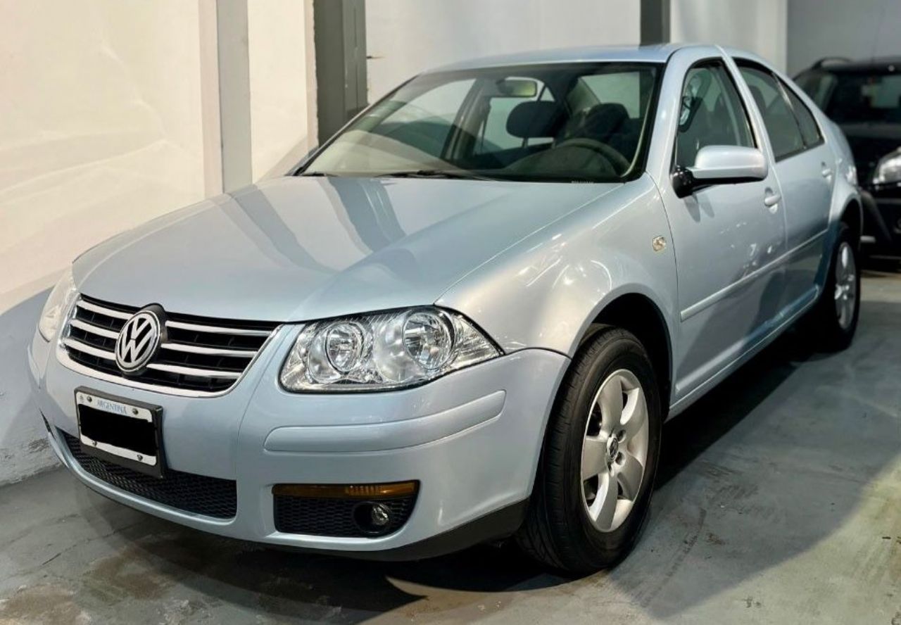 Volkswagen Bora 1.9 TDI Trendline 2011
